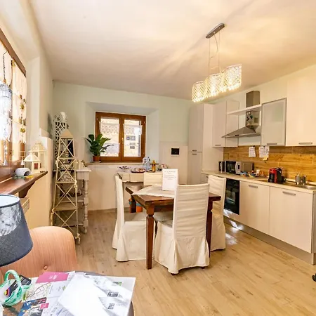 Locanda Del Sorriso B&B Bed & Breakfast San Quirico d'Orcia