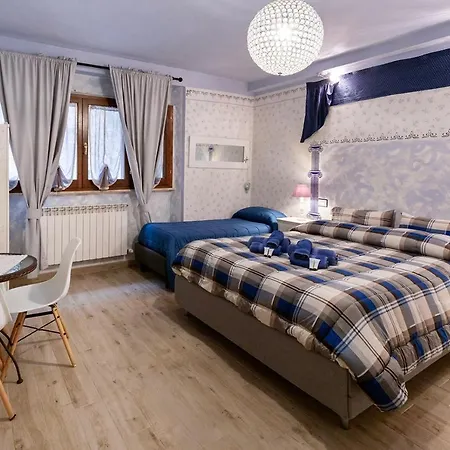 Del Sorriso Couette-café San Quirico dʼOrcia